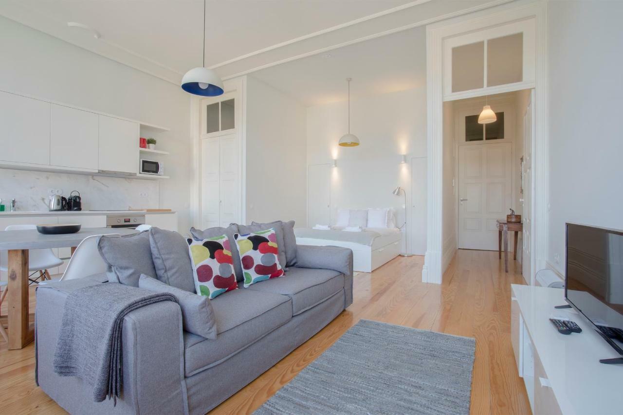 Downtown Spacious Studio Porto Exterior photo